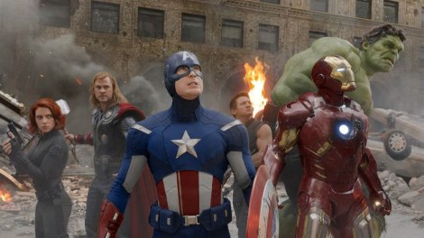 Scarlett-Johansson-Chris-Hemsworth-Chris-Evans-Jeremy-Renner-Iron-Man-and-The-Hulk-in-The-Avengers-2012-Movie-Image