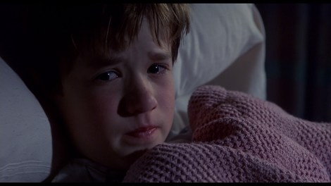 large-sixth-sense-blu-ray6